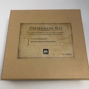 Making Memories paper crafting Distressing Kit